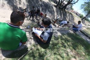 Brigadas especiales del INE recorren los canales de drenaje para censar a personas en situación de calle