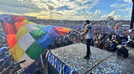 Evo cambia de posición y ahora plantea elecciones primarias en el MAS