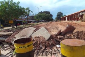 Comenzó la pavimentación de la Av. José Miguel de Velasco en Ascensión de Guarayos