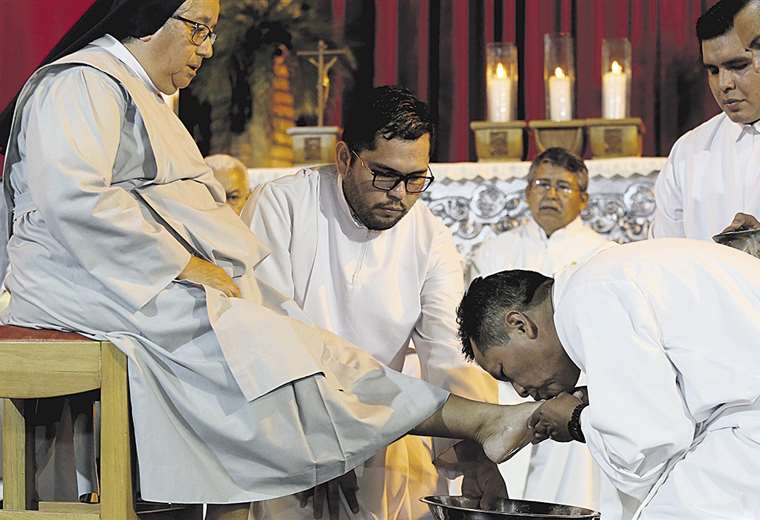 La Iglesia exhorta a no abusar del poder y condena los feminicidios