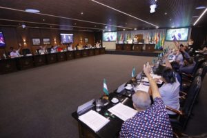Asambleístas cruceños harán las gestiones para sesionar en Piso Firme; buscan sentar soberanía en el lugar