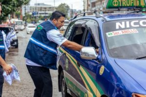 Santa Cruz de la Sierra en campaña callejera para participar del Censo de Población y Vivienda