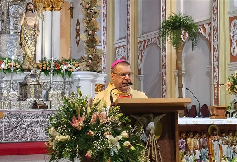 Monseñor Estanislao: «Celebramos el Domingo de Pascua porque es el día en que el mundo fue creado de nuevo a través de Jesús resucitado»