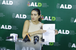 Aguirre denuncia “acoso político” y afirma que se enteró por EL DEBER que fue reemplazada por Quezada