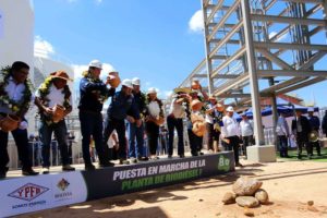 Arce inaugura planta de biodiésel y ofrece incentivos para productores; los soyeros piden biotecnología