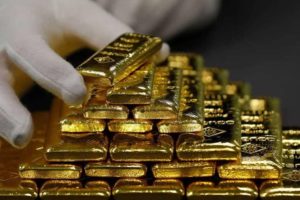 Cotización de la onza troy de oro trepa en marzo al pico histórico de $us 2.158