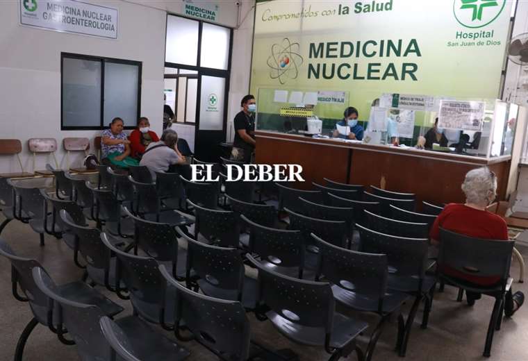 Paro de 24 horas en hospitales: trabajadores de salud protestan contra el proyecto de jubilación ‘forzosa’