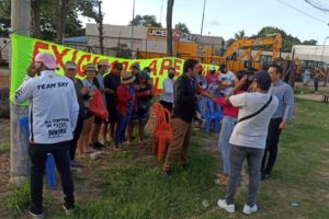 Vecinos exigen al alcalde Jhonny Fernández recuperar terrenos avasallados en el noveno anillo