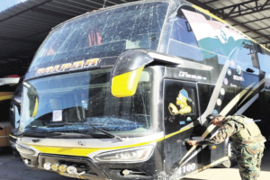 ¿Qué se sabe de la gente que buscaba enviar droga en buses hacia Argentina?