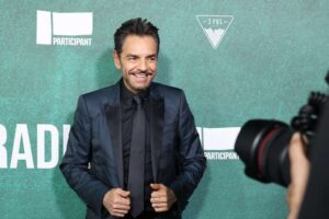 Eugenio Derbez sintió «emoción total» al conocer a su nueva nieta