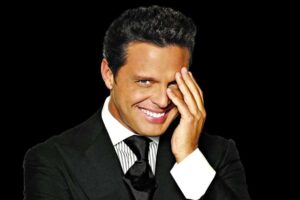 Fans de Luis Miguel se sienten estafados, no le devuelven el dinero de sus entradas