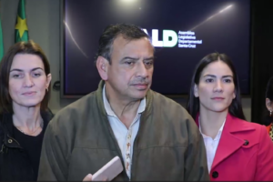 Desplazan a Paola Aguirre como jefe de la bancada de Creemos