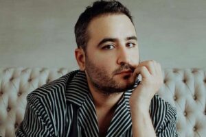 ¿Jesús Navarro, vocalista de la banda Reik, sale del clóset?