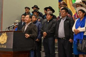 Cívicos califican como triunfo del pueblo boliviano por la abrogación del Decreto 5143