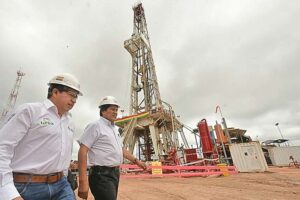 Arce cuestiona política hidrocarburífera de Evo, dice que solo seis proyectos de exploración se desarrollaron entre 2014 y 2019