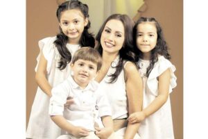 Éricka Cuéllar: “Hubo mucho miedo y tiempos en los que de rodillas temblaba, pero se lo entregué todo a Dios”