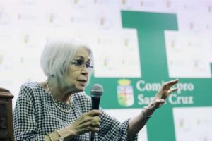 Personalidades, amigos y familiares acuden al velorio de Susana Seleme Antelo