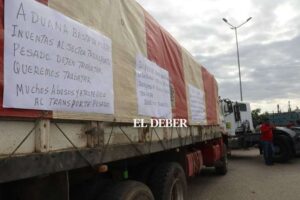 Habilitan accesos alternativos para que los bloqueos no afecten llegadas y salidas de cisternas a la refinería de Palmasola