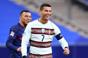 ¿Qué le dijo Cristiano Ronaldo a Mbappé tras convertirse en jugador del Real Madrid?