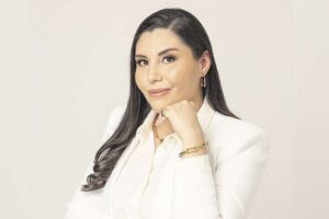 “Persigan sus sueños, crean en su potencial, para que las nuevas generaciones tengan modelos femeninos a seguir”