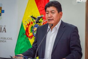Avances en la obra de la hidrovía Ichilo-Mamoré superan el 50%, asegura el ministro Montaño