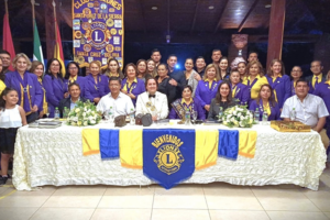 En San José posesionan a primera directiva del Club de Leones