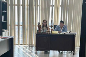 Justicia envía a la cárcel por seis meses al propietario de restaurante acusado de violar a mesera