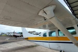 Pilotos y operadores aéreos anuncian paro de actividades para este miércoles