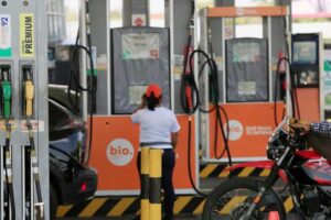 Garantizan el abastecimiento de combustible tras tensión por movimiento irregular de militares