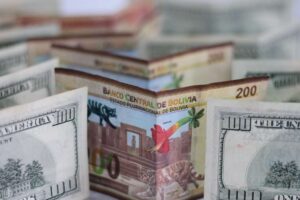 Bloomberg: Anticipan que crisis económica en Bolivia se agravará tras fallido asalto militar