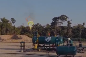 Bloqueo en Yapacaní: organizaciones cierran válvulas del pozo Yarara X2 y amenazan con cerrar la planta Sirari