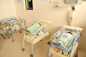 El milagro de los trillizos que se van casa, tras permanecer tres meses en cuidados intermedios del hospital Francés