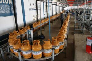 YPFB despacha 300.000 garrafas para normalizar suministro de GLP en Santa Cruz y asegura que hay «sobreproducción»