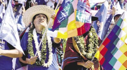 Evo se reúne con sus bases en El Alto y el TSE estará allí para ver si lo proclaman
