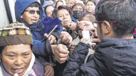 Precandidatos ven en el FMI una salida a la crisis, aunque hay cautela en las propuestas
