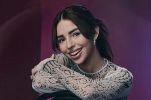 ¿Qué dijo Ángela Aguilar tras el estreno de ‘Con otra’ de Cazzu?