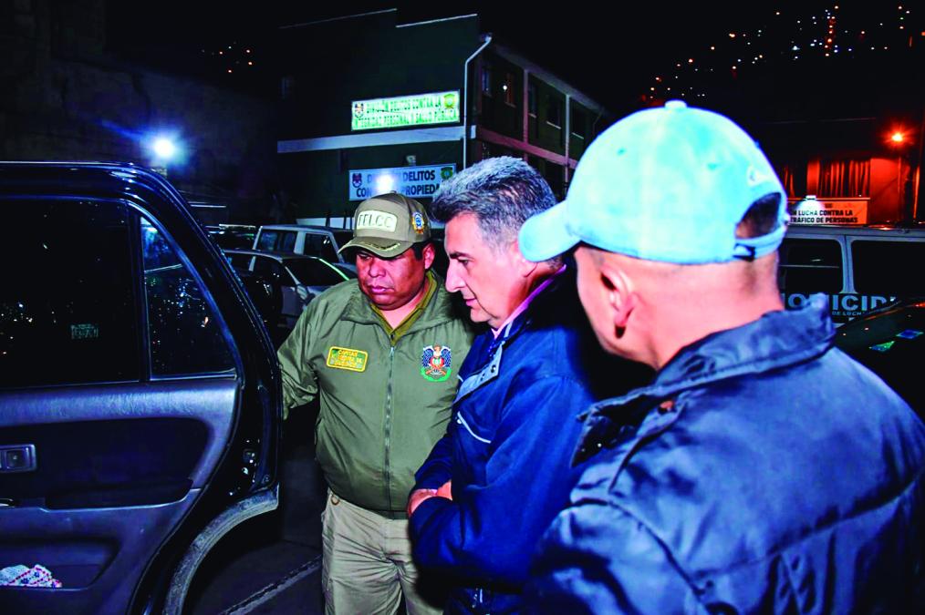 Aprehenden a Ribera y no se conoce el sustento legal contra acusados por el ‘26-J’