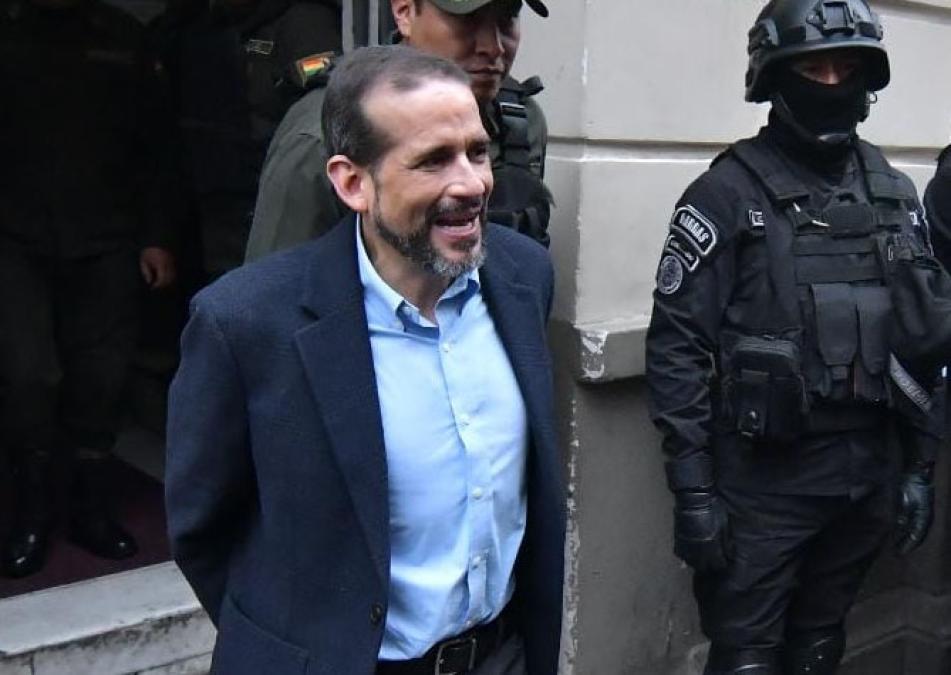 Camacho: Continuidad de Arce y Evo significa más crisis y más corrupción