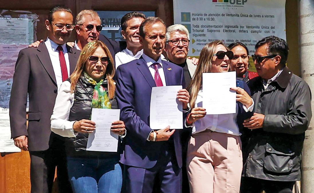 Cuatro alianzas corrigieron documentos que fueron observados por el TSE