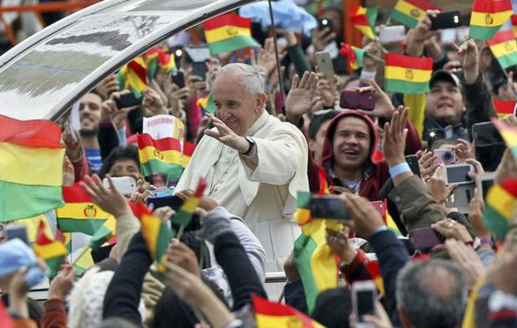 “Francisco pensó en el mar y recomendó diálogo”: políticos bolivianos lamentan la muerte del Papa