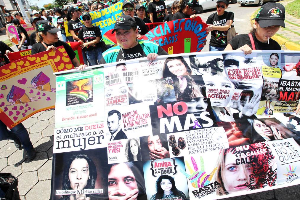 En Bolivia crecen los feminicidios y se achican los presupuestos para asistir a las víctimas de violencia