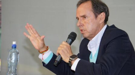 Tuto señala a Samuel: “Soy víctima de una emboscada, una maniobra política. No me estoy apartando, me quieren sacar”