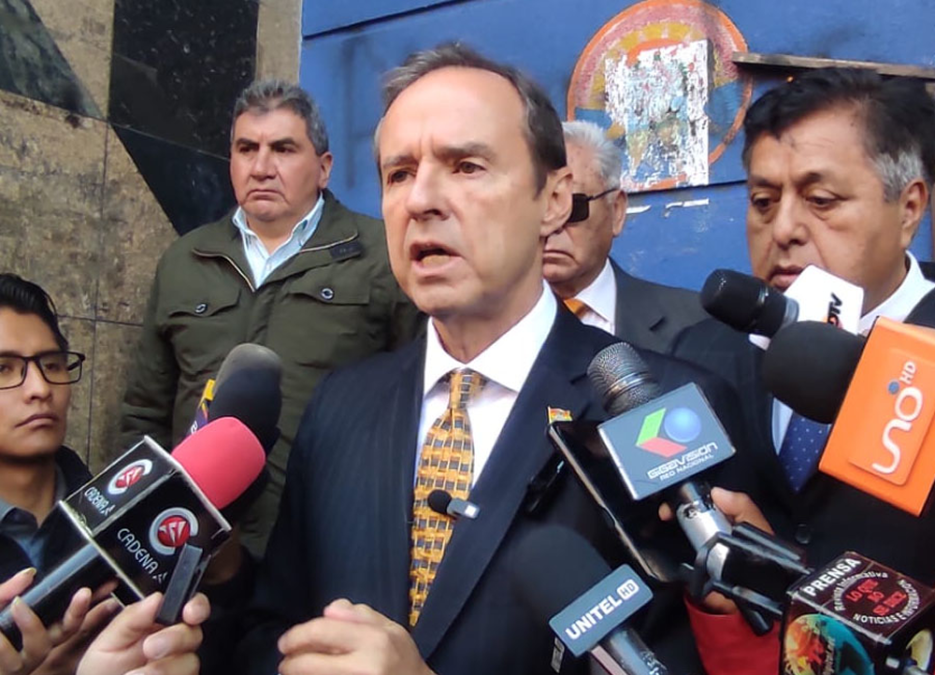 Tuto Quiroga pone tres condiciones para llevar adelante la encuesta del bloque de unidad