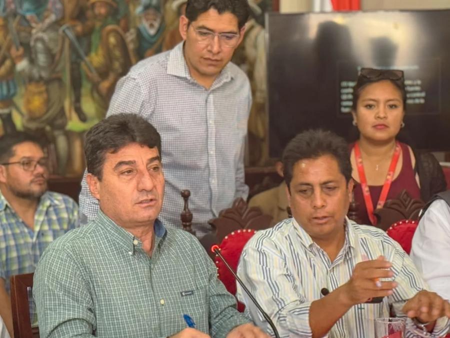 Alcalde tarijeño pide la aprobación del crédito del Japón y el FRI se suma
