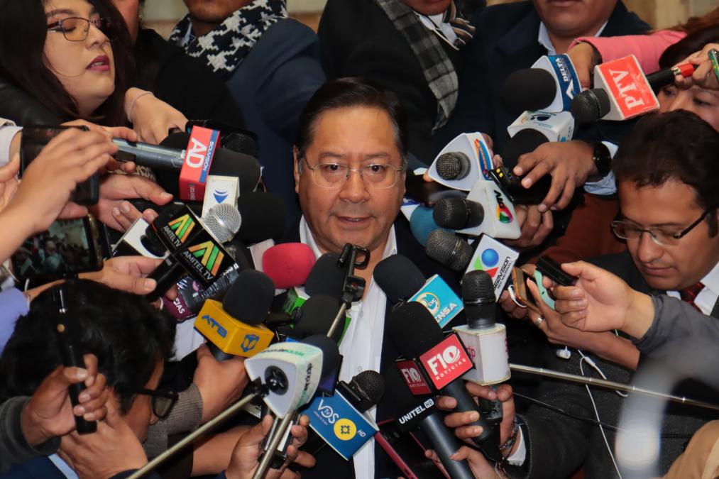 Arce rechaza “imposición de aranceles” de EE.UU. y teme que se genere una “recesión mundial”