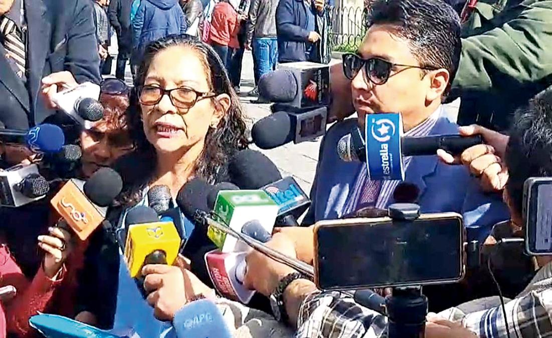 Abogado afirma que sala constitucional suspendió directiva de MTS, por lo que quedaría fuera de comicios