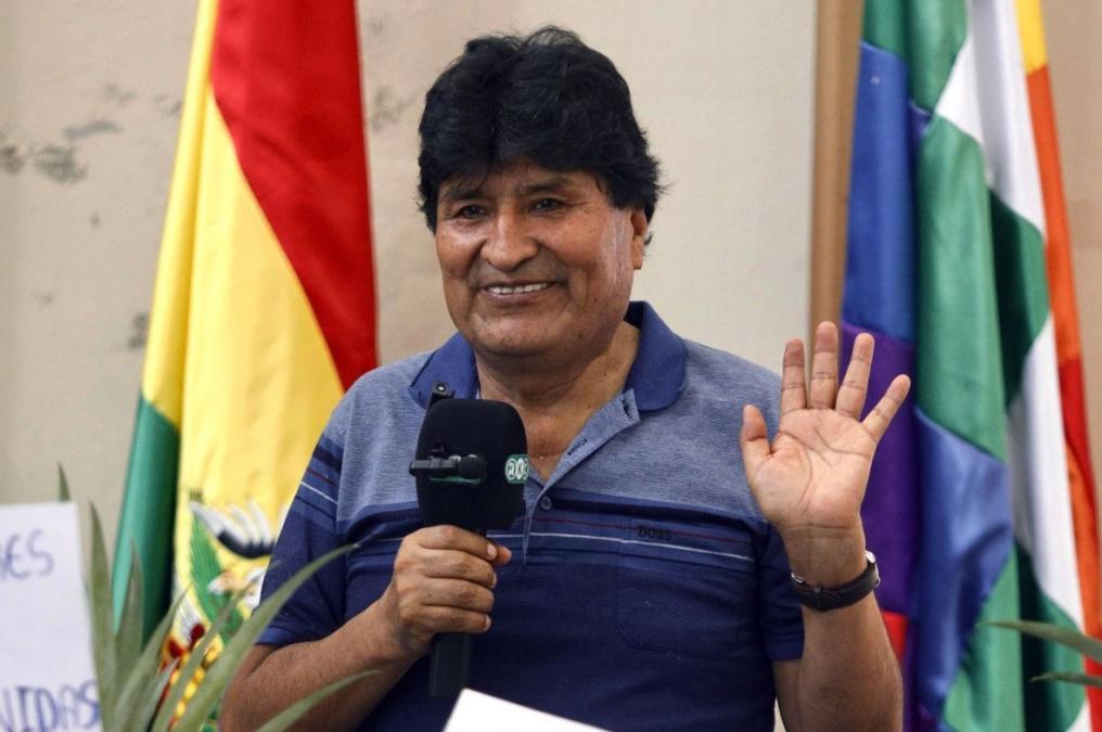 Evo responde al desafío de Arce: “Solo el pueblo puede pedirme que decline la candidatura”