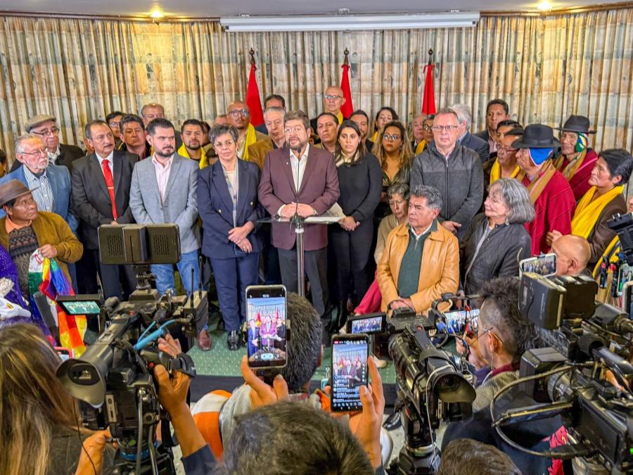 Apuestan por reciclar a legisladores salientes para repostularlos a la Asamblea