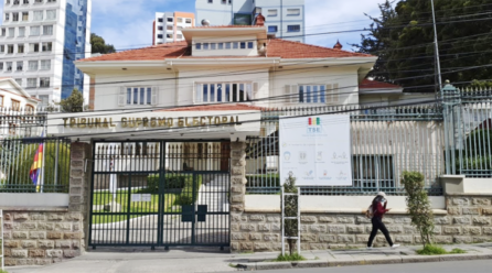 Súmate y Morena apoyan la cumbre multipartidaria; evistas la califican como “encuentro de payasos”