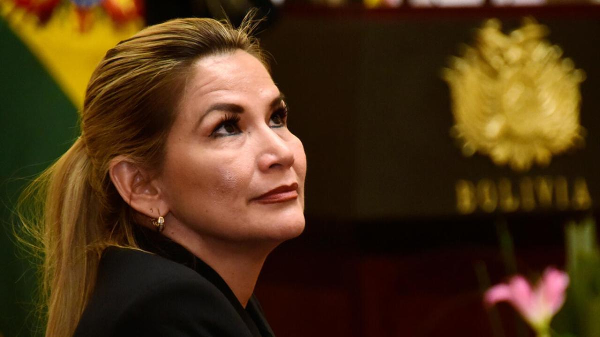 «Hace 1547 días que usted, Luis Arce, (…) me secuestró»: Jeanine conmemora la fecha de su detención